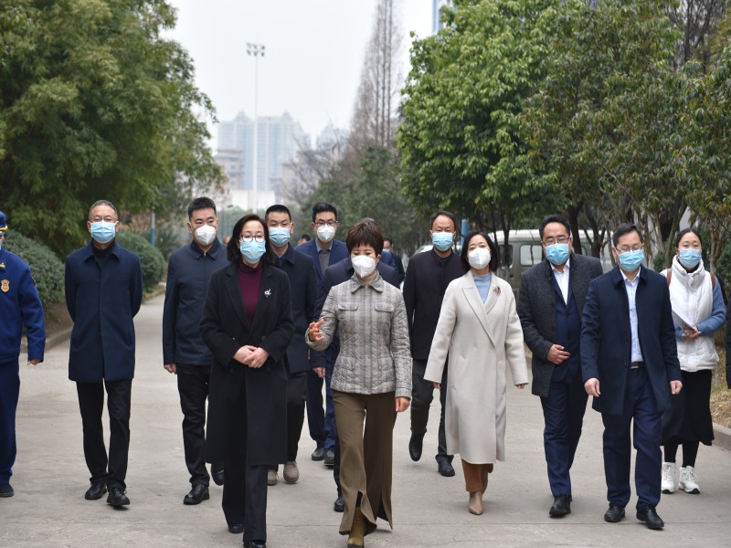 副市长刘素英督导检查广元职高 春季开学、校园安全及疫情防控工作